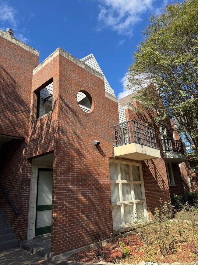 Building Photo - 11862 Taylorcrest Rd