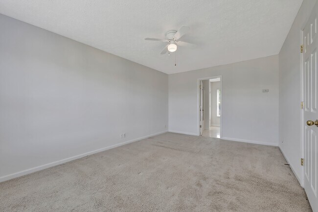 Building Photo - 7109 Commonwealth Cir