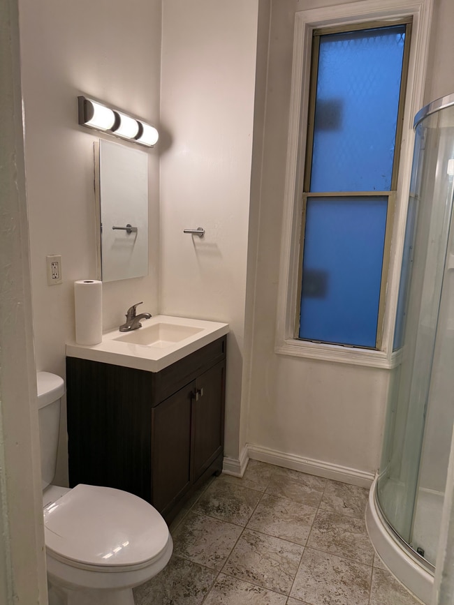 Building Photo - Cozy 1 Bedroom Studio Apartment in Charles Village Community