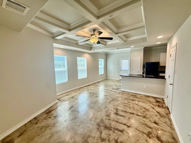 Building Photo - 8331 Breezy Cv