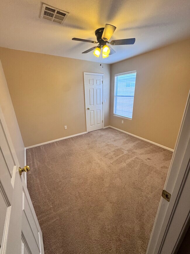 Building Photo - 1349 Mogollon Rd