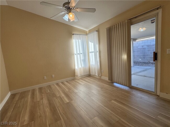 Building Photo - 2455 Avenida Sol