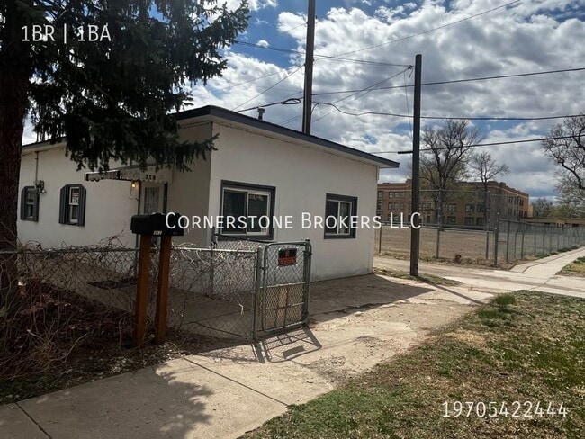 Building Photo - 314 W Beaver Ave