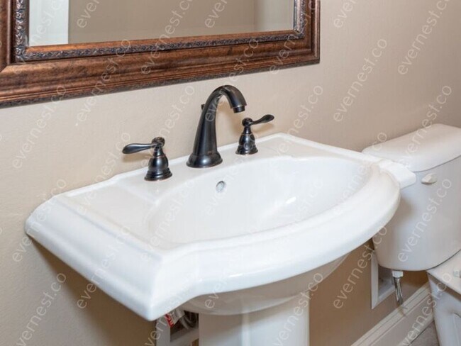 Building Photo - 6587 Westminster