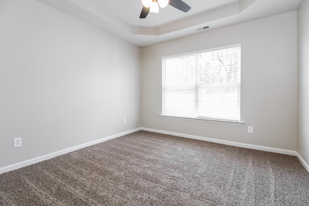 Building Photo - 409 Pyracantha Dr