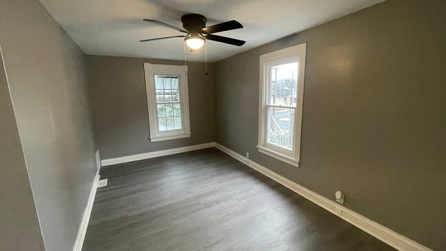 Building Photo - 505 Monongahela Ave