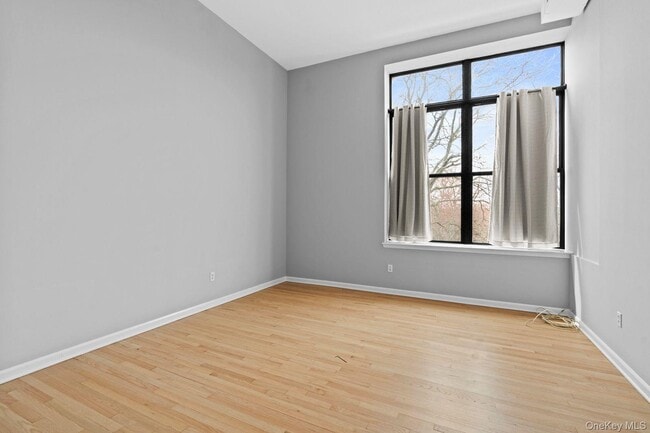 Building Photo - 85 McKinley Ave