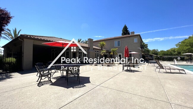 Building Photo - Spacious 2bd/2ba North Natomas Condo