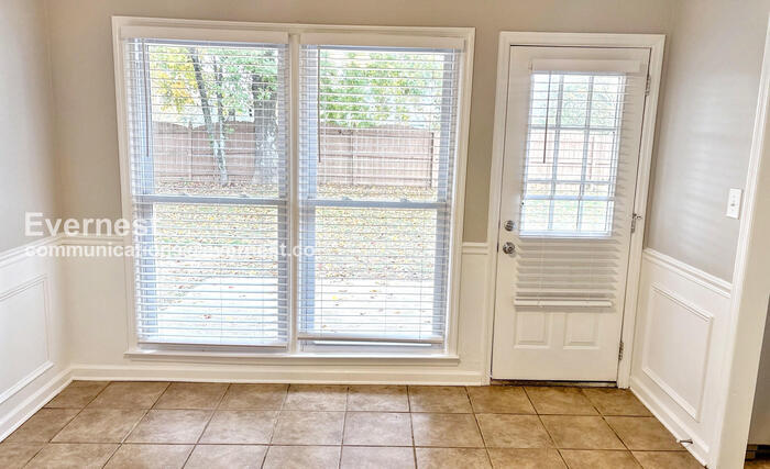 Building Photo - 148 Bibb Dr