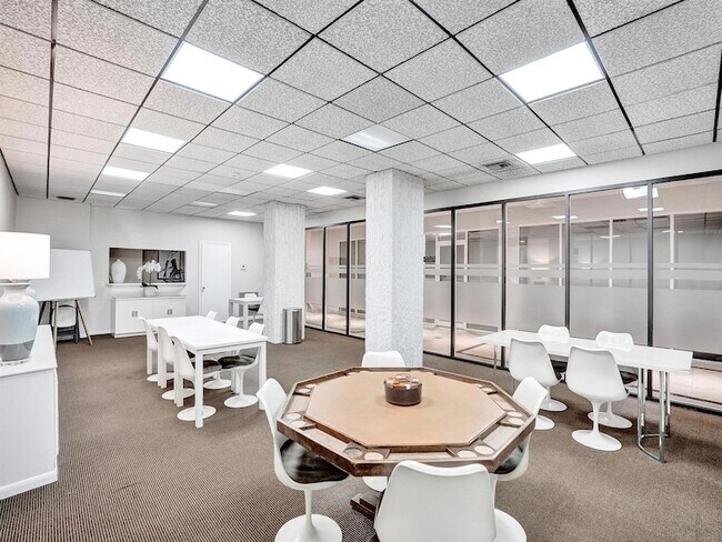 Building Photo - 1360 S Ocean Blvd