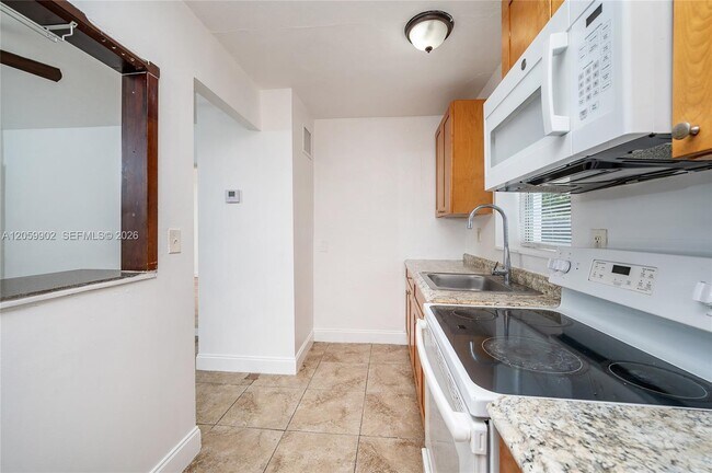Building Photo - 9050 NW 31st Ave