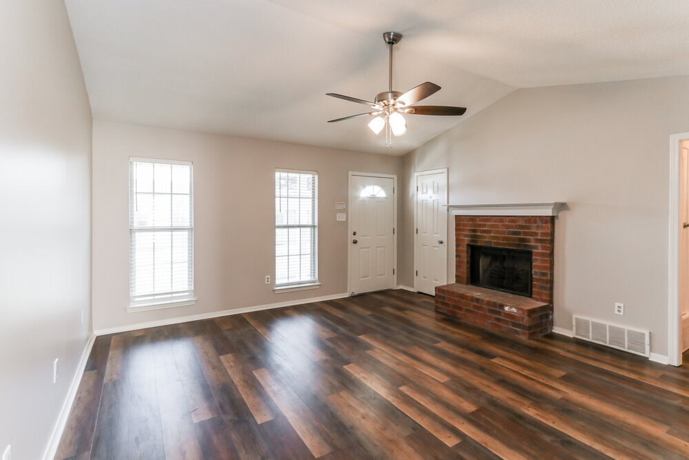 Building Photo - 10326 Curtis Dr