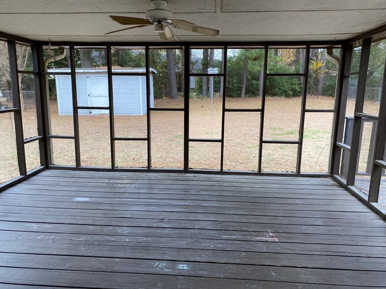 Building Photo - 135 Ayers Dr