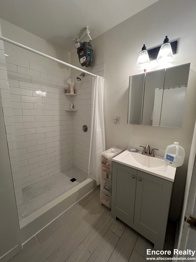 Building Photo - 38 Hemenway St