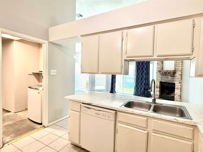Building Photo - 12215 Westlock Dr