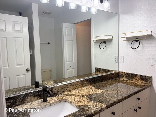 Building Photo - 10922 Winter Crest Dr