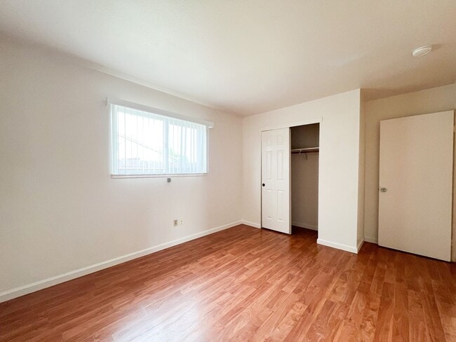 Building Photo - 4 Bedroom, 2 Bath Single Story Corner Lot Home in Rancho Cordova