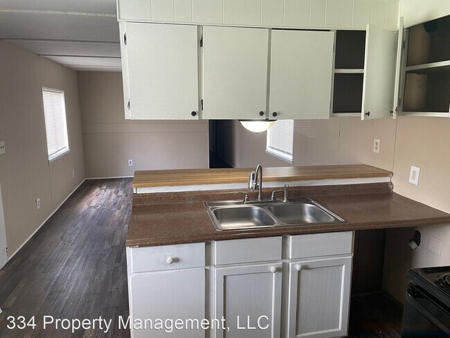 Building Photo - 2 br, 1 bath House - 6312 Ashwood Circle m...