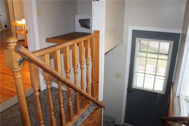 Building Photo - 202 Monroe St