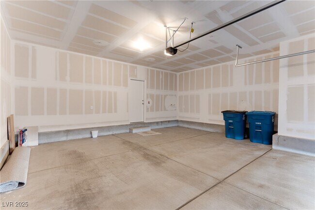 Building Photo - 1539 Eva Xing Pl