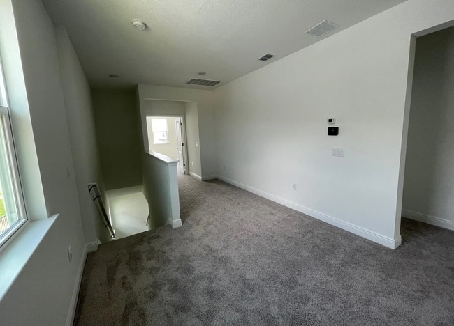 Building Photo - 12067 Bracco St