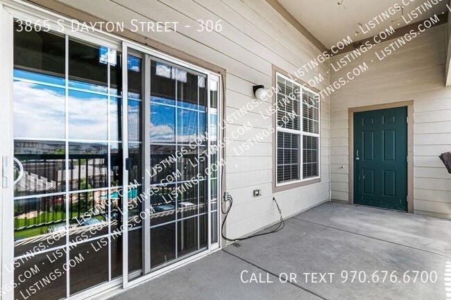 Building Photo - 3865 S Dayton St