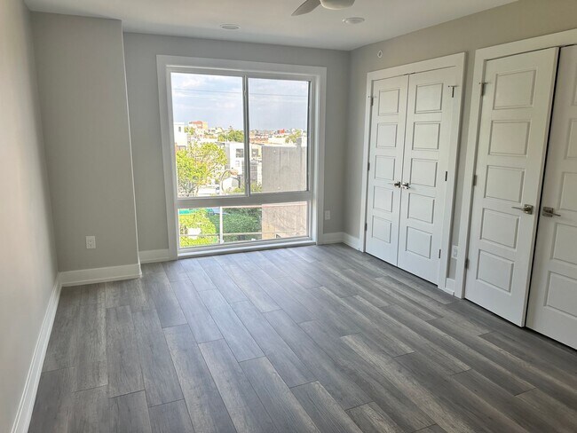 Building Photo - 2240 N 2nd St