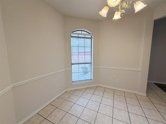 Building Photo - 708 Nandina Way