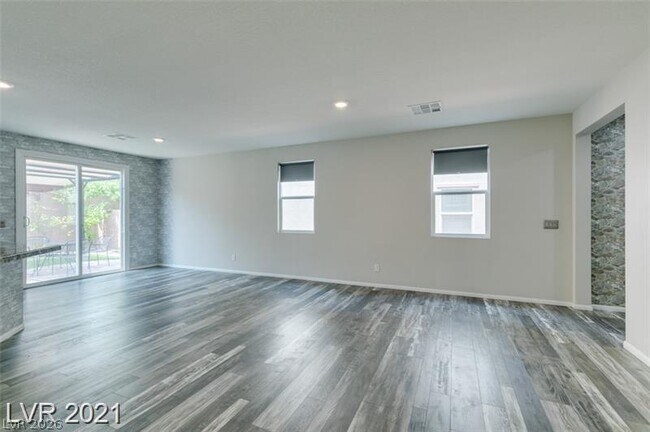 Building Photo - 5475 Ordesa Valley Rd