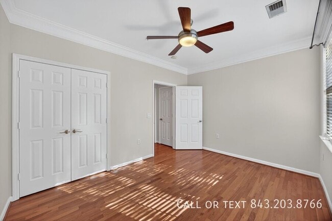 Building Photo - 1589 Cambridge Lakes Dr