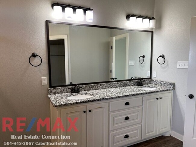 Building Photo - Sorry No Smoking and No Pets Permitted