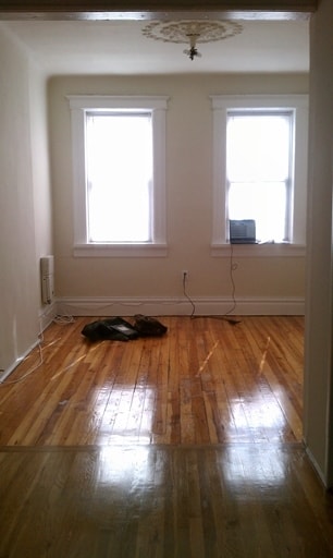 Interior Photo - 127 Ogden Ave