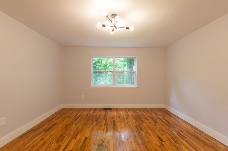 Building Photo - 1903 Country Ln