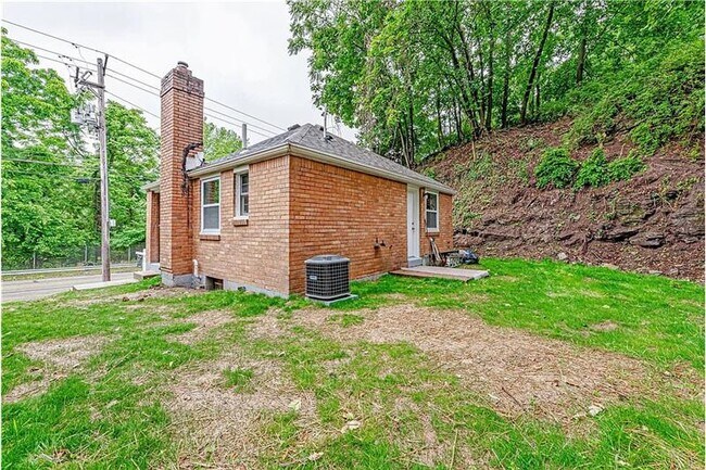 Building Photo - 4205 Stanton Ave