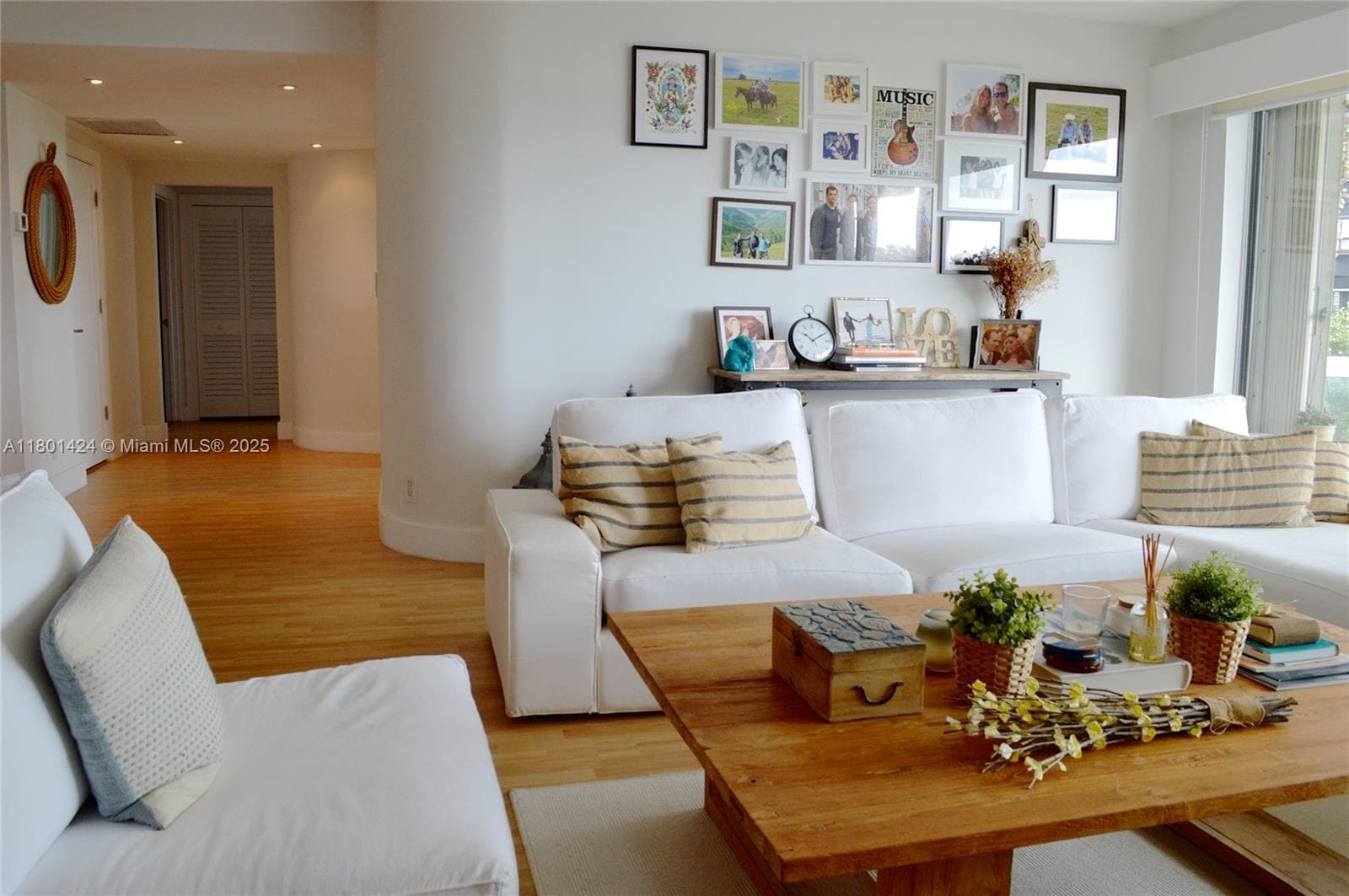 Building Photo - 2451 Brickell Ave