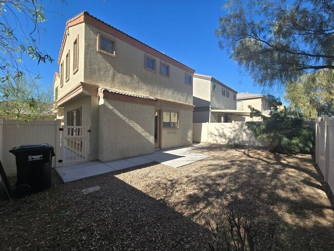 Building Photo - Coming Soon - Spacious 3 Bedroom Home in N...