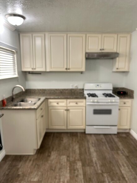 Building Photo - 8187 Rancheria Dr