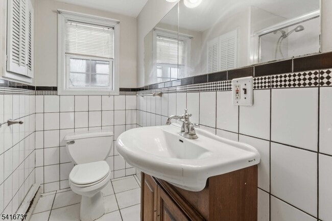 Building Photo - 125 Minnehaha Blvd