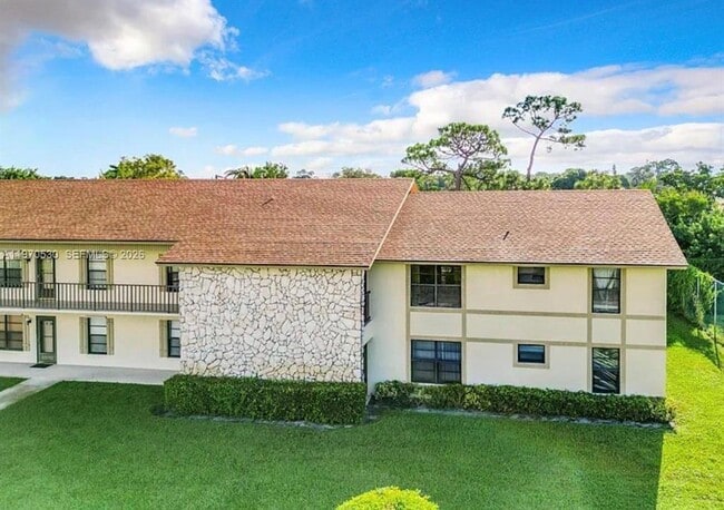 Building Photo - 5894 Longbow Ln