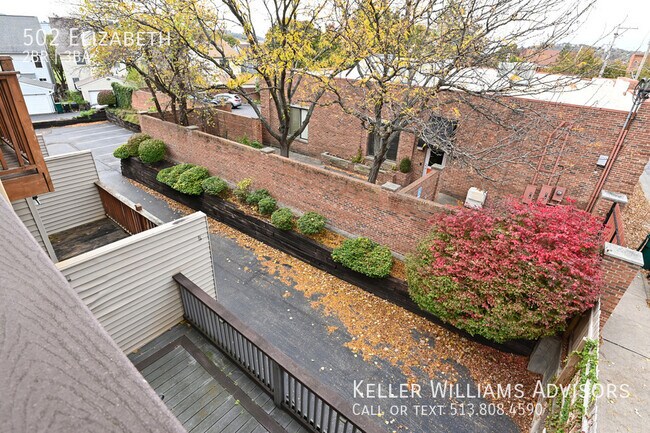 Building Photo - 502 Elizabeth-