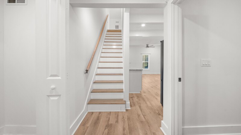 Building Photo - 55 Reed St NE