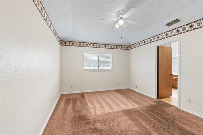 Building Photo - Heart of Pflugerville