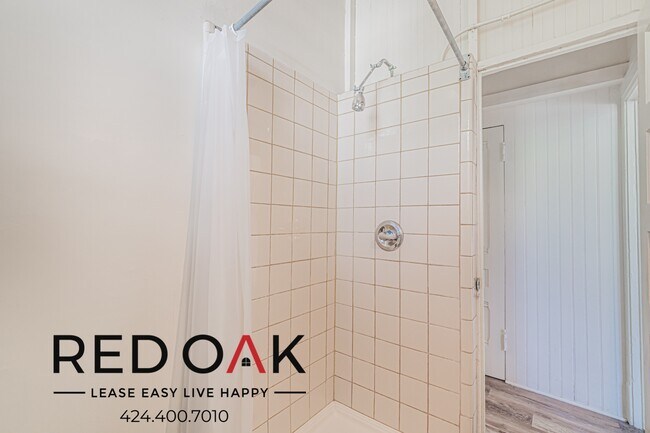 Building Photo - 470 Cypress Ave