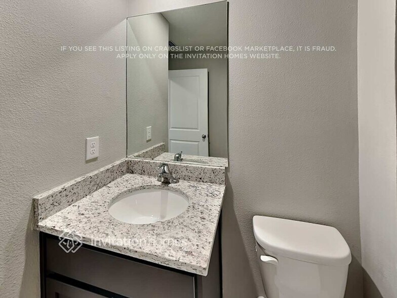 Building Photo - 4133 Silver Strand Trl