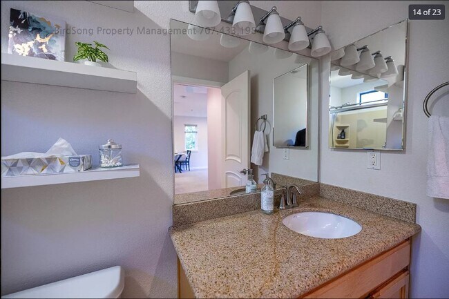 Building Photo - 202 Foss Creek Cir