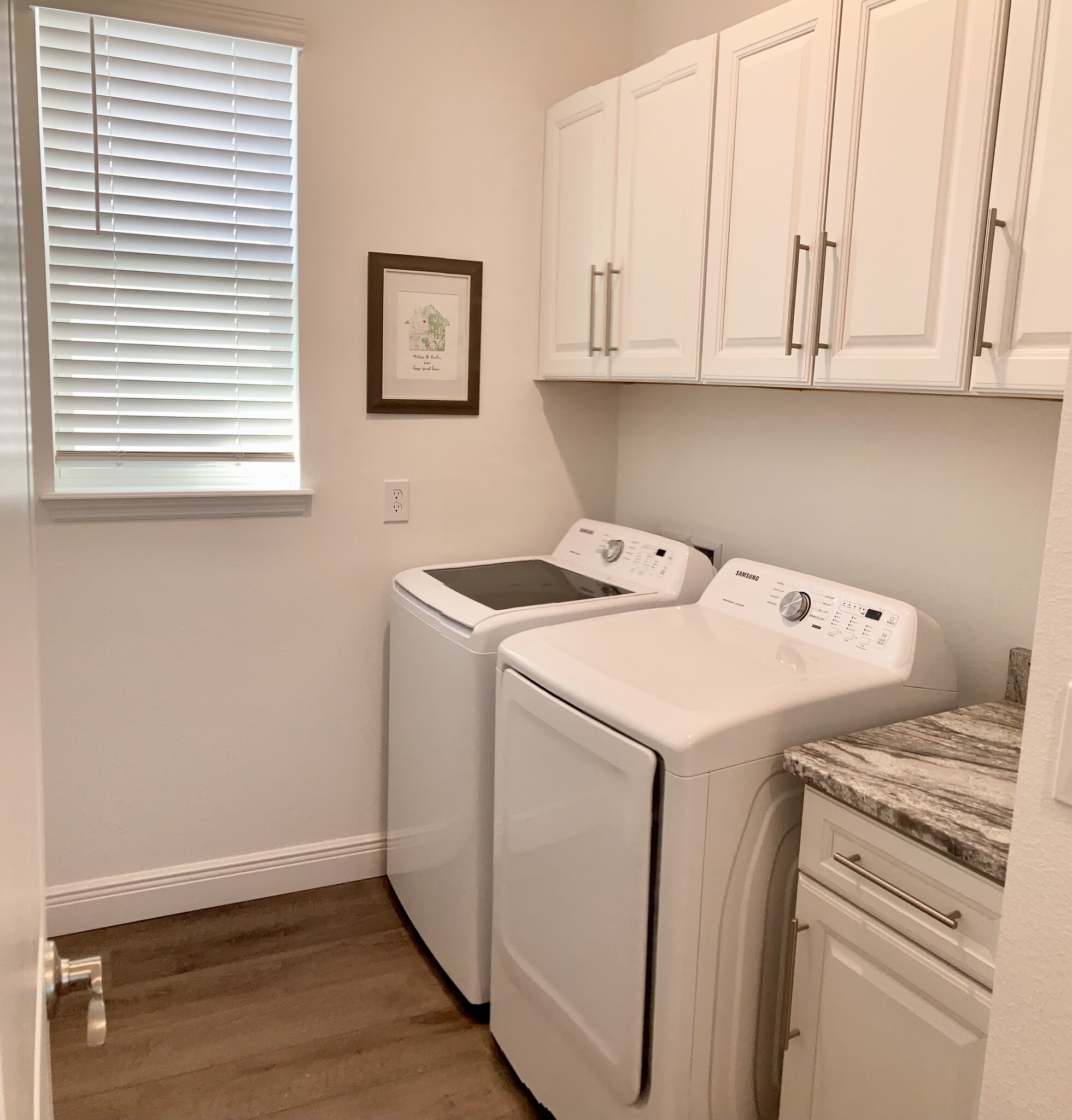 Building Photo - 15098 Lebeau Loop