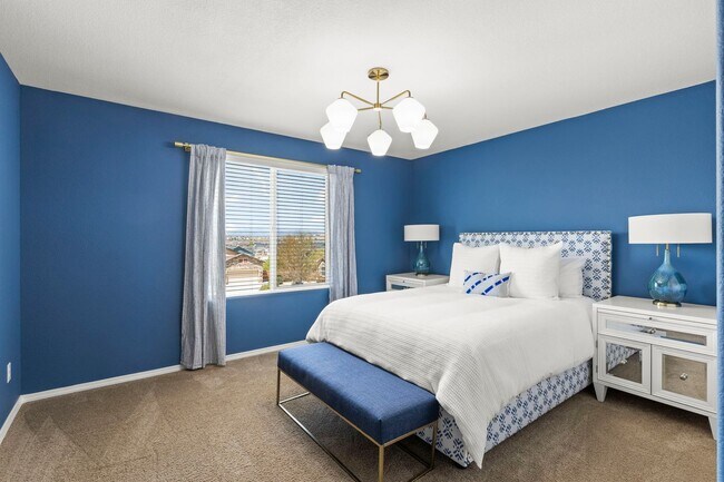 Building Photo - Evolve Real Estate: Meticulous and Luxurious 4 Bedroom + Office + Finished Basement on A Double C...