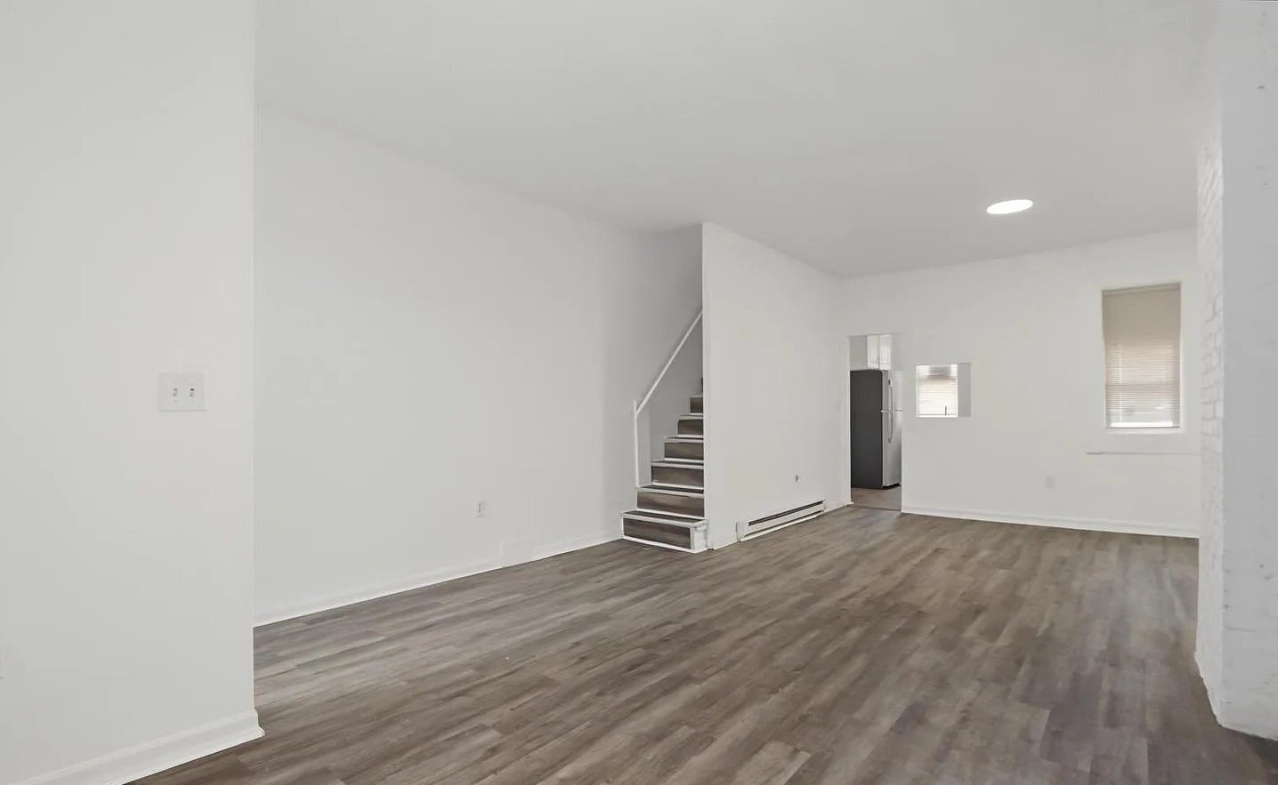 Building Photo - 460 S Pershing Ave