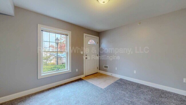 Building Photo - 59 Liberty St