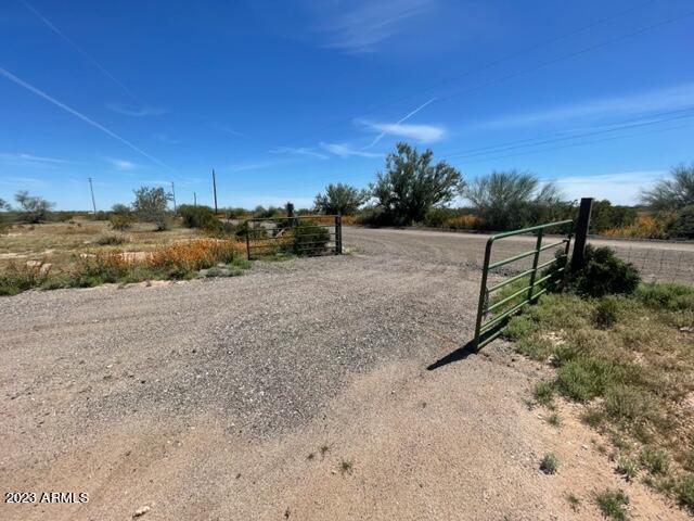Building Photo - 44012 Baca Rd